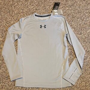 New Under Armour Light Gray long sleeve compression Cold gear Fitted Youth XL